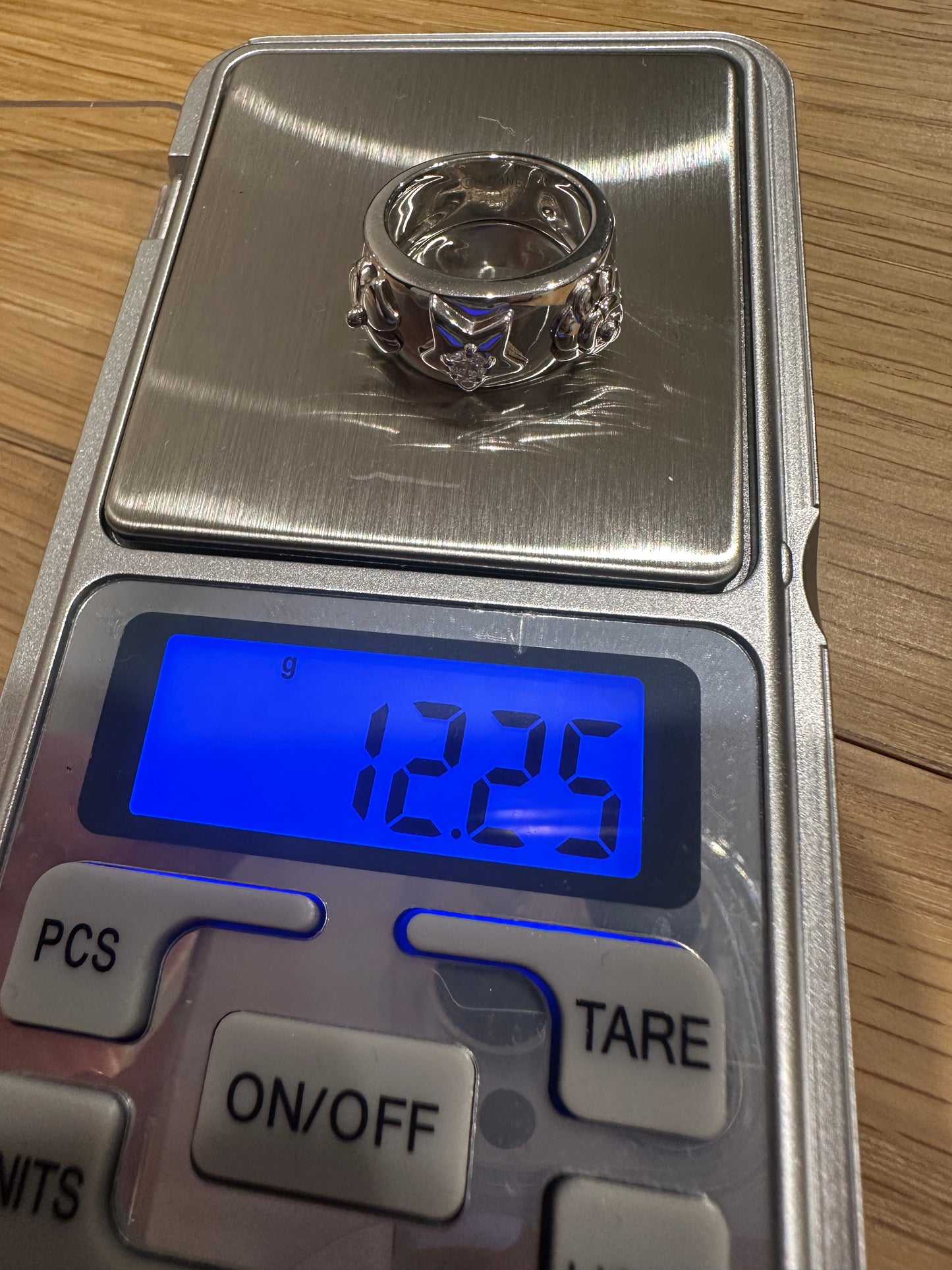 Chanel Three Symbols 1P Diamond 18k White Gold Ring