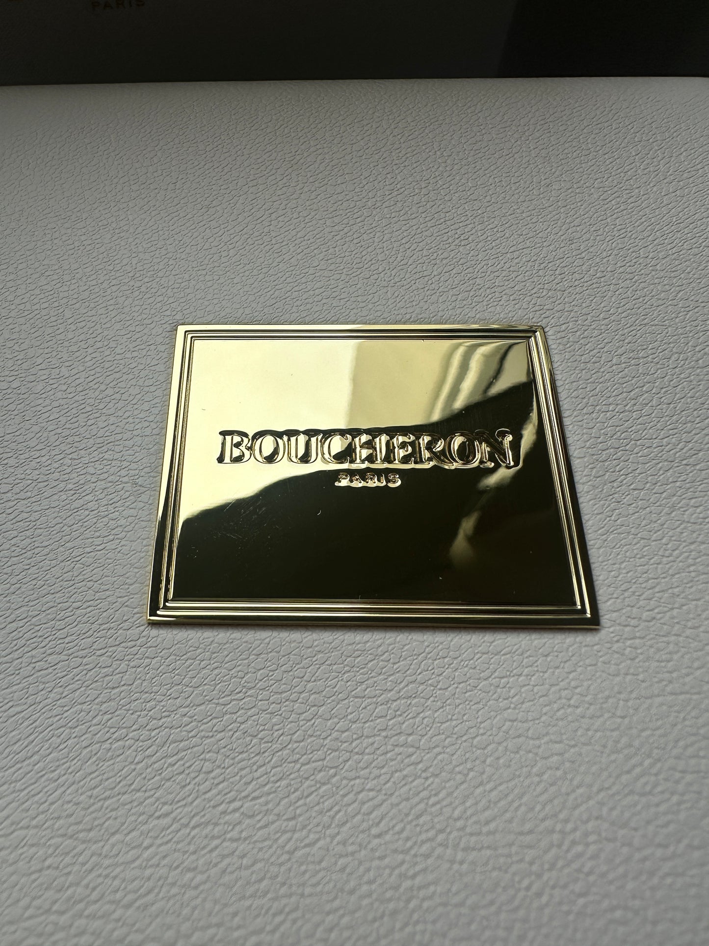 Boucheron Reflet Medium Ladies Wristwatch Yellow Gold 18k Quartz